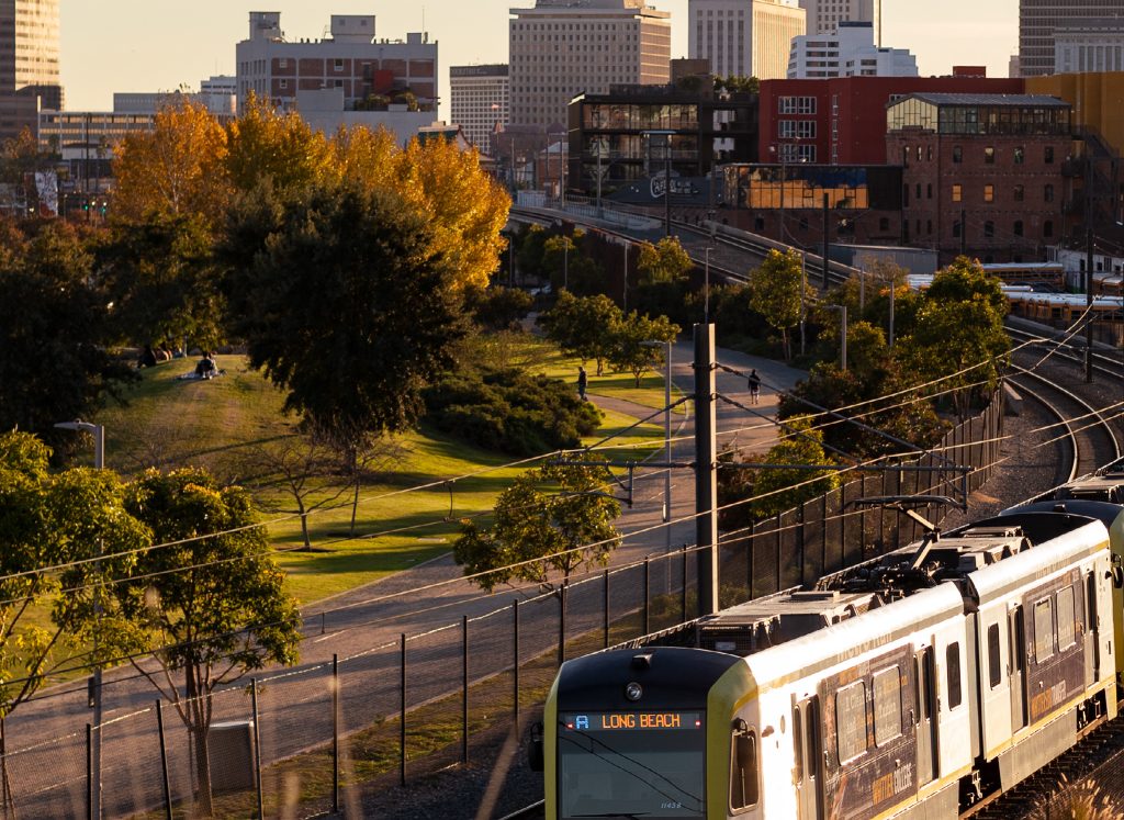 Metro_Draft_Equity_Use_Data_and_Indicators_Landing_and_sub-pages_designs_new-indicators_neighborhood-change_v1